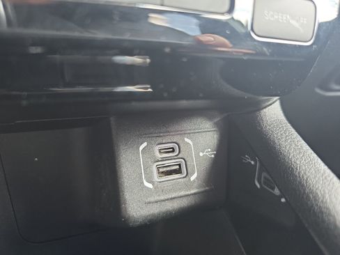 Used 2025 Jeep Compass Trailhawk AWD/4WD image 20