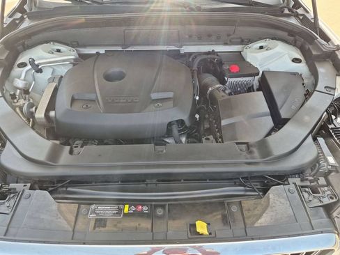 Used 2019 Volvo XC60 T5 Inscription w/ Protection Package Premier FWD image 24