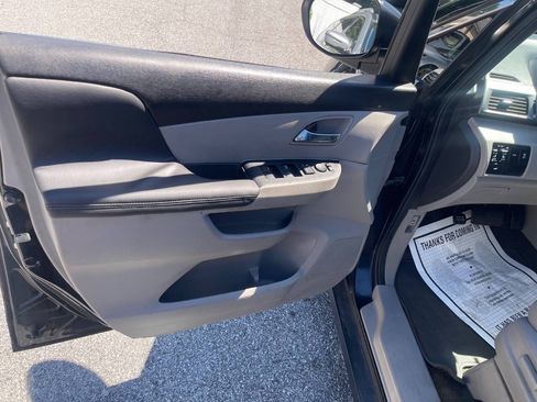 Used 2014 Honda Odyssey EX-L image 12