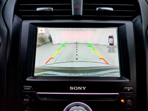 Used 2019 Ford Fusion Titanium image 16