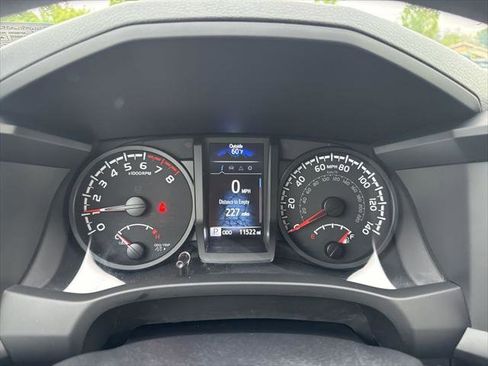 Certified 2023 Toyota Tacoma SR AWD/4WD image 10