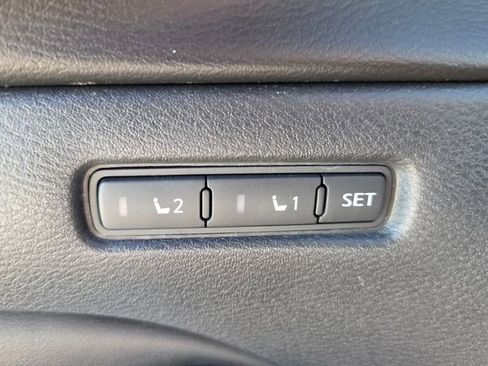 Used 2020 Nissan Altima 2.5 Platinum image 35