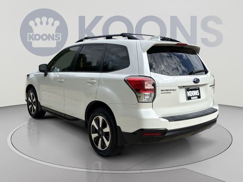 Used 2017 Subaru Forester 2.5i Premium w/ Rugged Package #1 AWD/4WD image 4