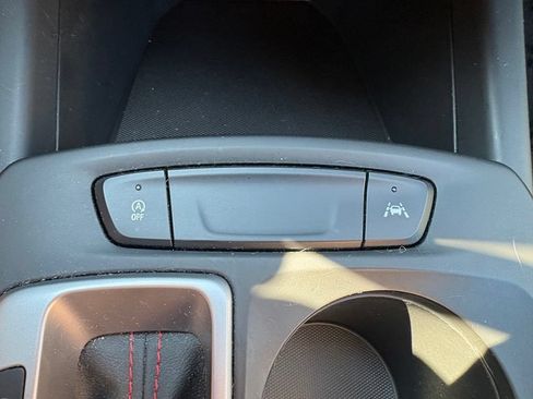 Used 2024 Chevrolet Trax RS w/ Driver Confidence Package FWD image 22