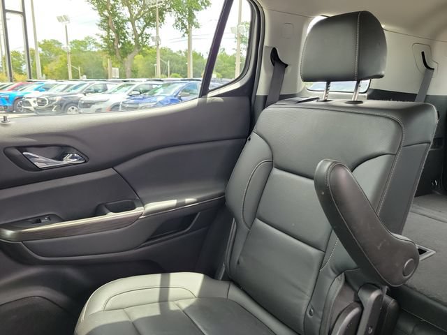 Certified 2023 GMC Acadia SLT FWD image 15