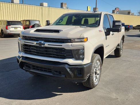 New 2026 Chevrolet Silverado 2500 Custom w/ Custom Value Package image 1