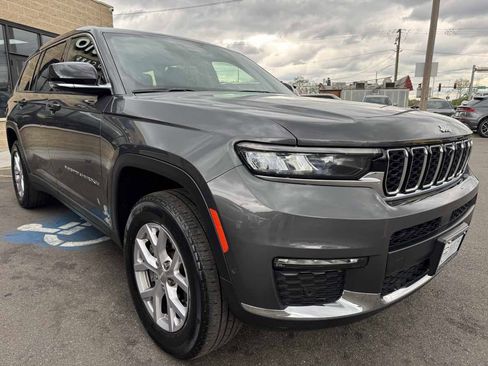 Used 2022 Jeep Grand Cherokee L Limited w/ Luxury Tech Group II AWD/4WD image 3