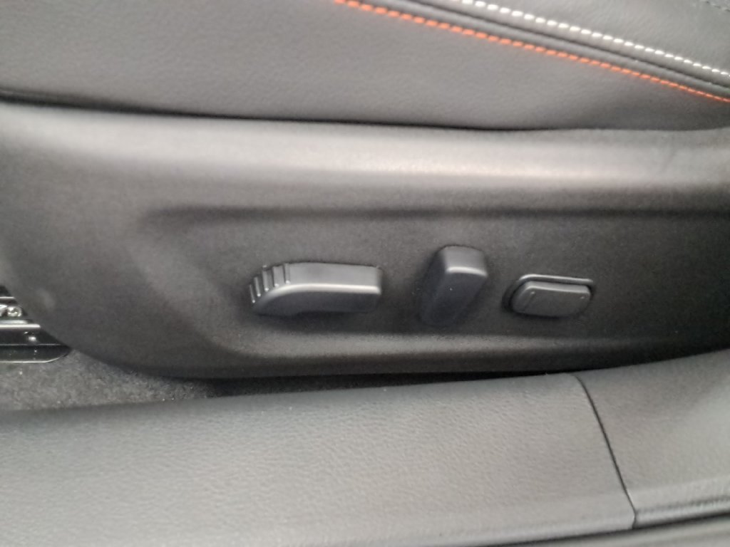 Used 2025 Nissan Altima 2.5 SR w/ SR Premium Package FWD image 19