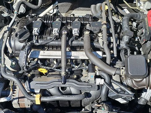 Used 2019 Nissan Kicks SV FWD image 27