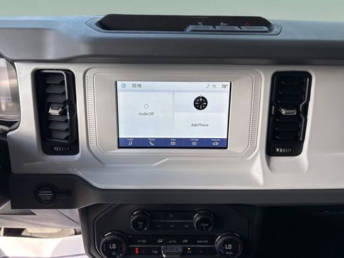 Used 2023 Ford Bronco Big Bend image 26