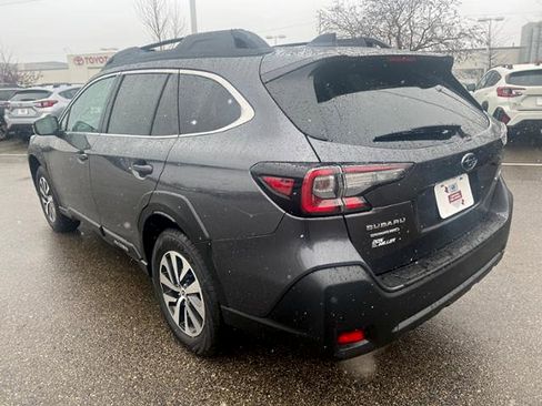 Certified 2025 Subaru Outback Premium AWD/4WD image 4
