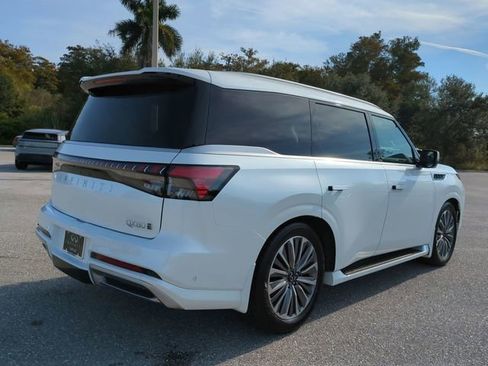 New 2026 INFINITI QX80 Luxe w/ Cargo Package image 3