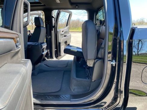 Certified 2026 Chevrolet Silverado 1500 High Country w/ Technology Package image 48