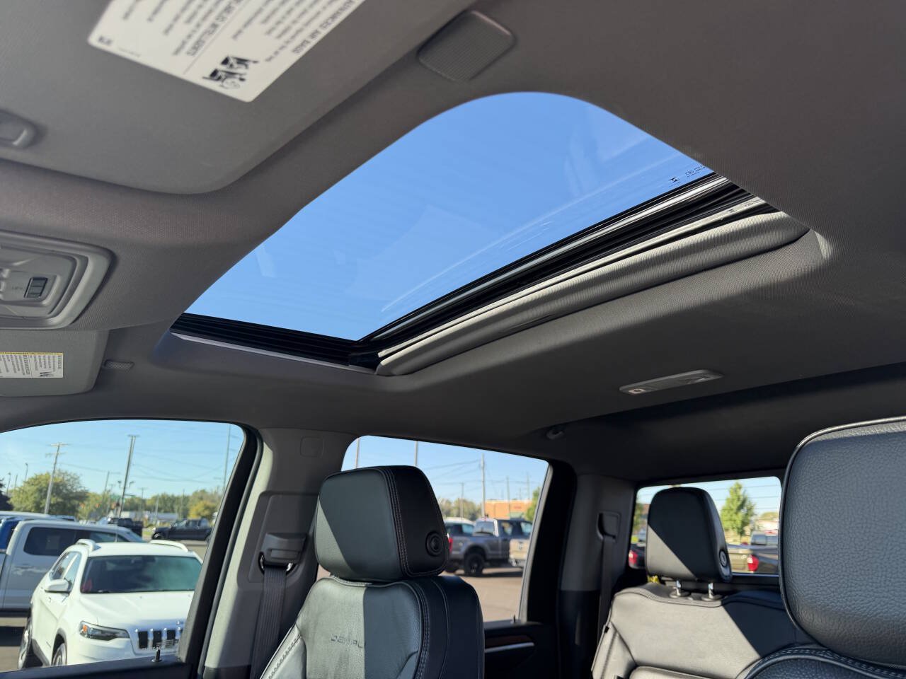 Used 2026 GMC Sierra 2500 Denali AWD/4WD image 12