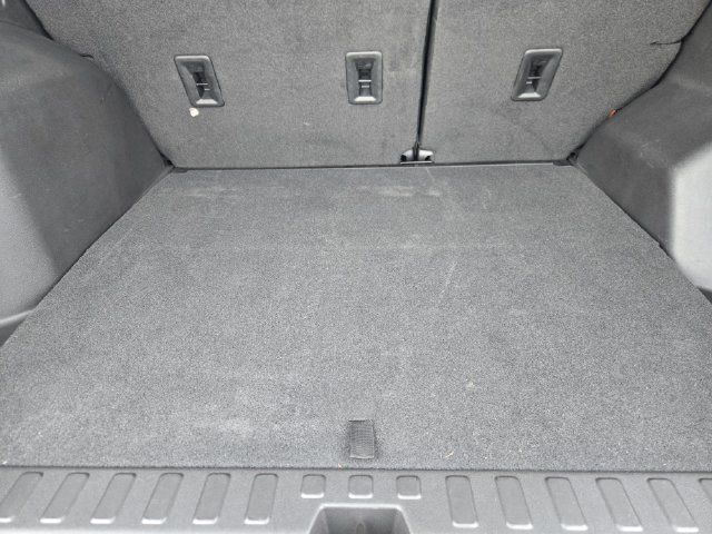 Used 2024 Chevrolet Equinox LT FWD image 20