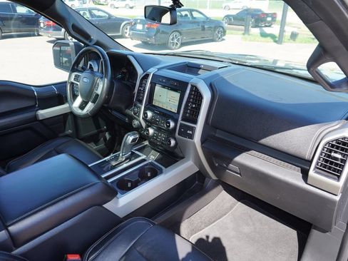 Used 2018 Ford F150 Lariat w/ Equipment Group 502A Luxury AWD/4WD image 27