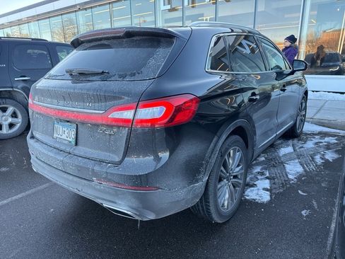 Used 2016 Lincoln MKX Reserve w/ Driver Assistance Package image 2