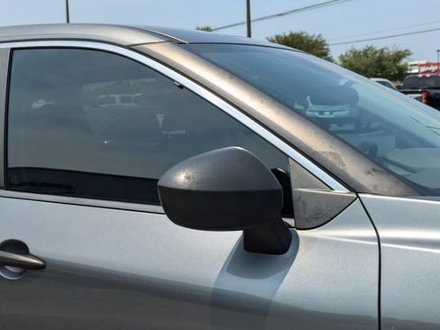 Used 2021 Nissan Rogue S FWD image 13