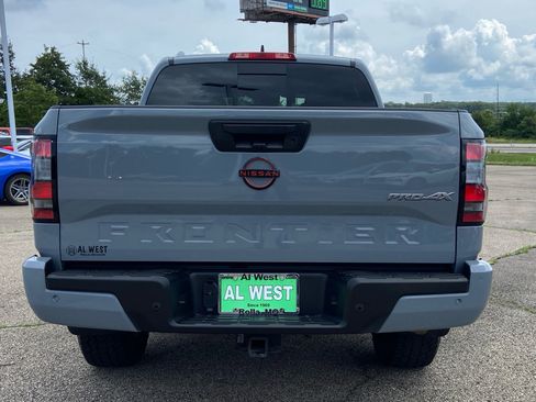 Used 2023 Nissan Frontier PRO-4X w/ Pro Convenience Package AWD/4WD image 4