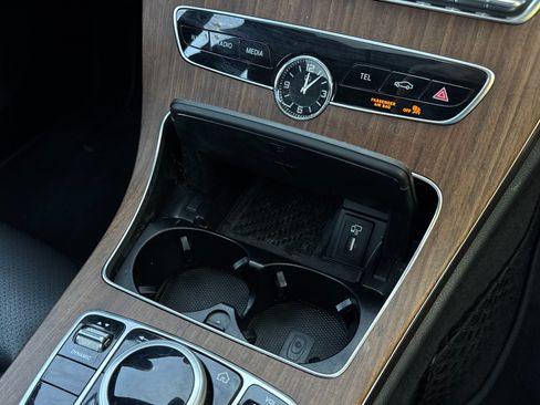 Used 2019 Mercedes-Benz C 300 4MATIC Sedan image 24