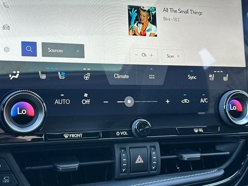 New 2026 Lexus NX 350 Luxury image 23