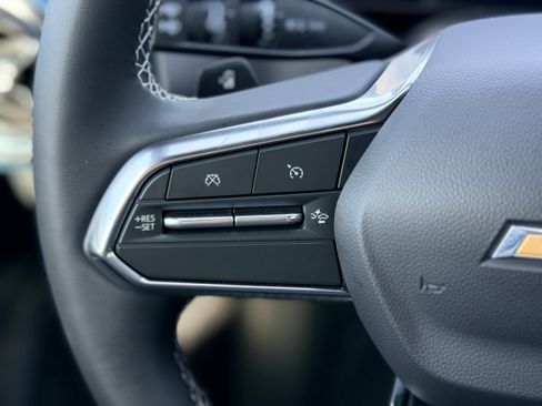 New 2026 Chevrolet Equinox EV LT w/ Convenience Package II image 11