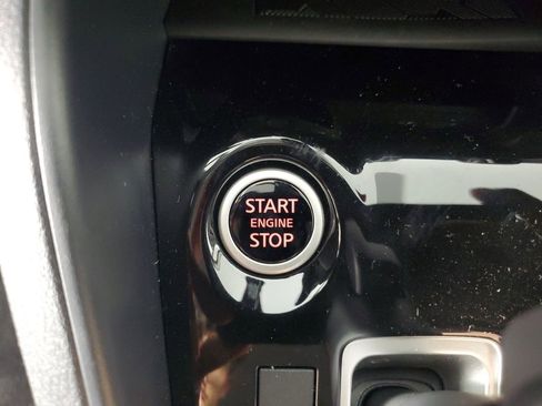 New 2025 Nissan Versa SV w/ Trunk Package image 19