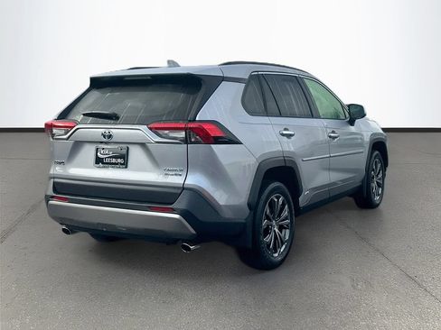 Used 2023 Toyota RAV4 Limited AWD/4WD image 7