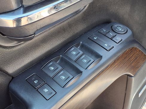 Used 2018 GMC Sierra 1500 Denali image 4