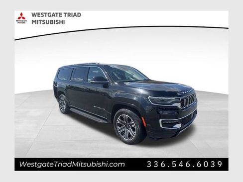 Used 2023 Jeep Wagoneer L Series II AWD/4WD image 1