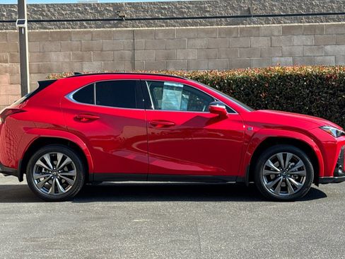Certified 2024 Lexus UX 250h F Sport FWD image 3