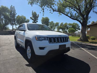 Used 2017 Jeep Grand Cherokee Laredo