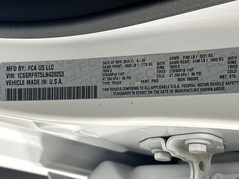 Used 2020 RAM 1500 Laramie AWD/4WD image 12