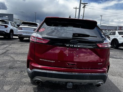Used 2024 Ford Edge Titanium w/ Equipment Group 301A AWD/4WD image 5