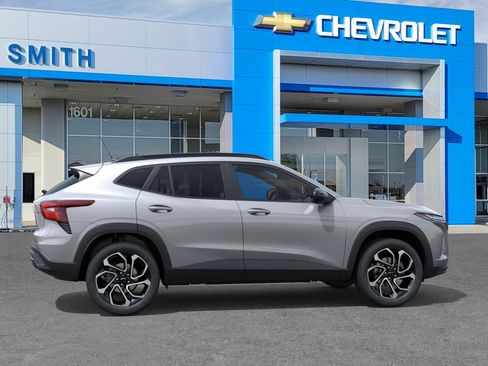 New 2026 Chevrolet Trax RS w/ Driver Confidence Package FWD image 29