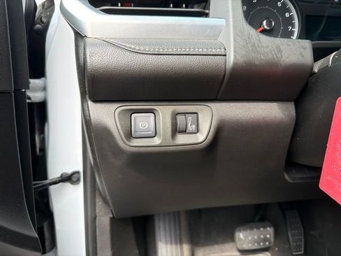 Used 2019 GMC Acadia SLE FWD image 14
