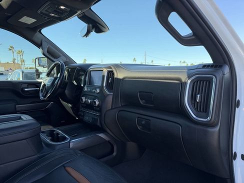 Used 2021 GMC Sierra 2500 AT4 w/ AT4 Premium Plus Package image 32