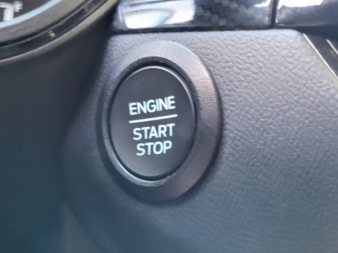 Used 2024 Ford Escape ST-Line image 25