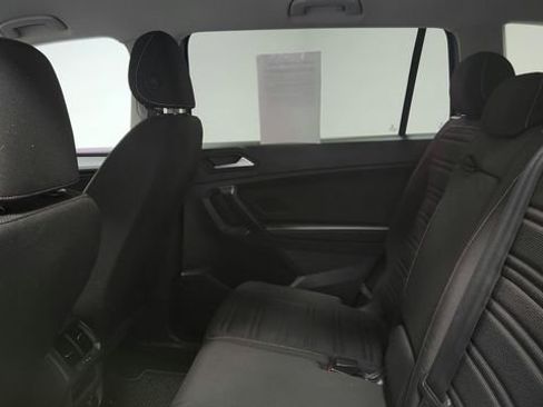 Used 2024 Volkswagen Tiguan S image 19