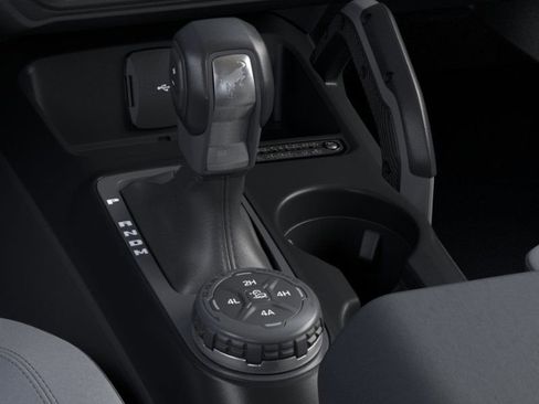 New 2024 Ford Bronco Big Bend w/ Sasquatch Package image 17