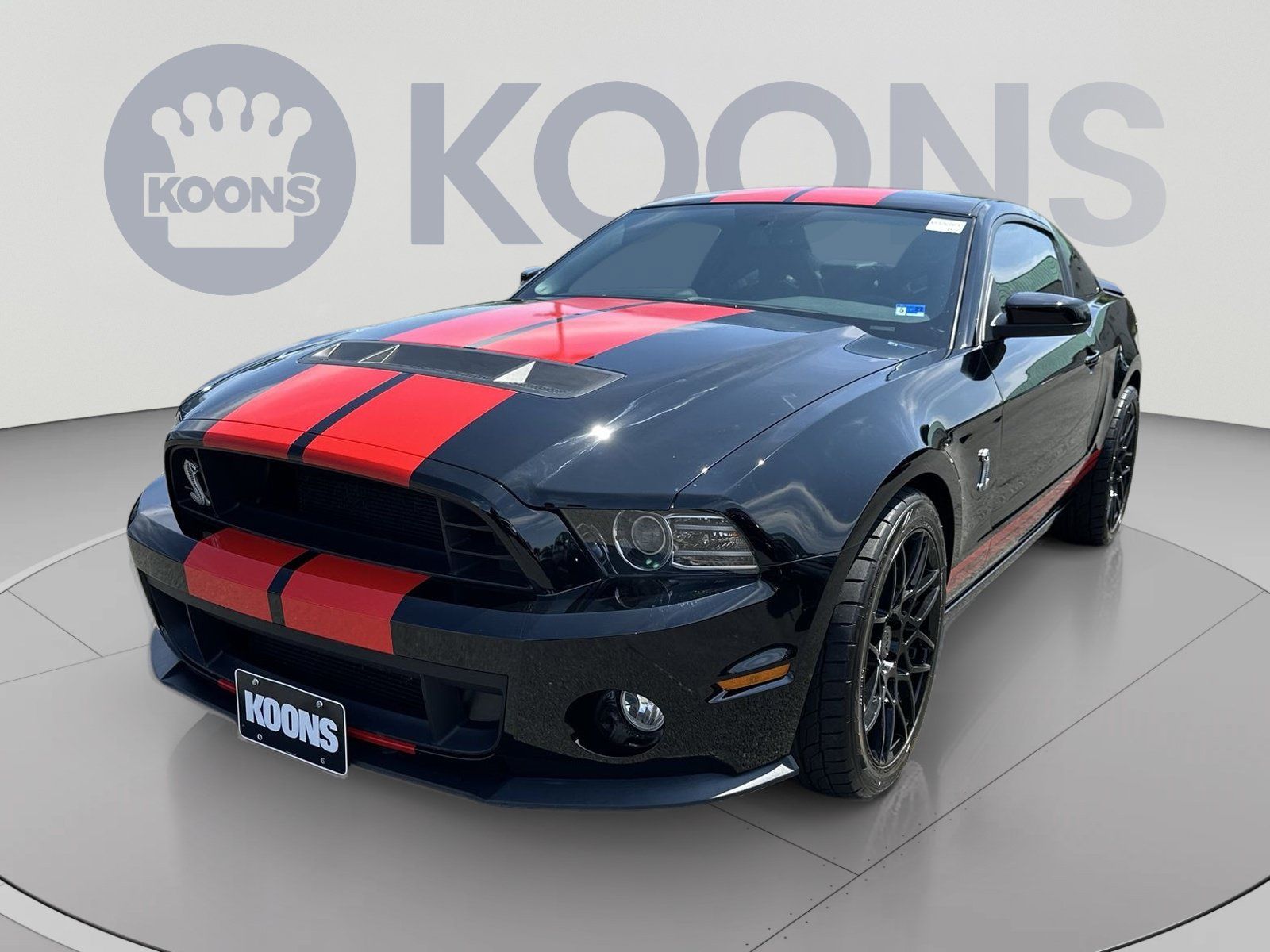 Used 2013 Ford Mustang Shelby GT500 RWD image 5
