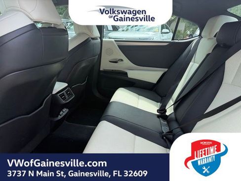 Used 2023 Lexus ES 350 F Sport w/ Accessory Package (Z1) FWD image 9