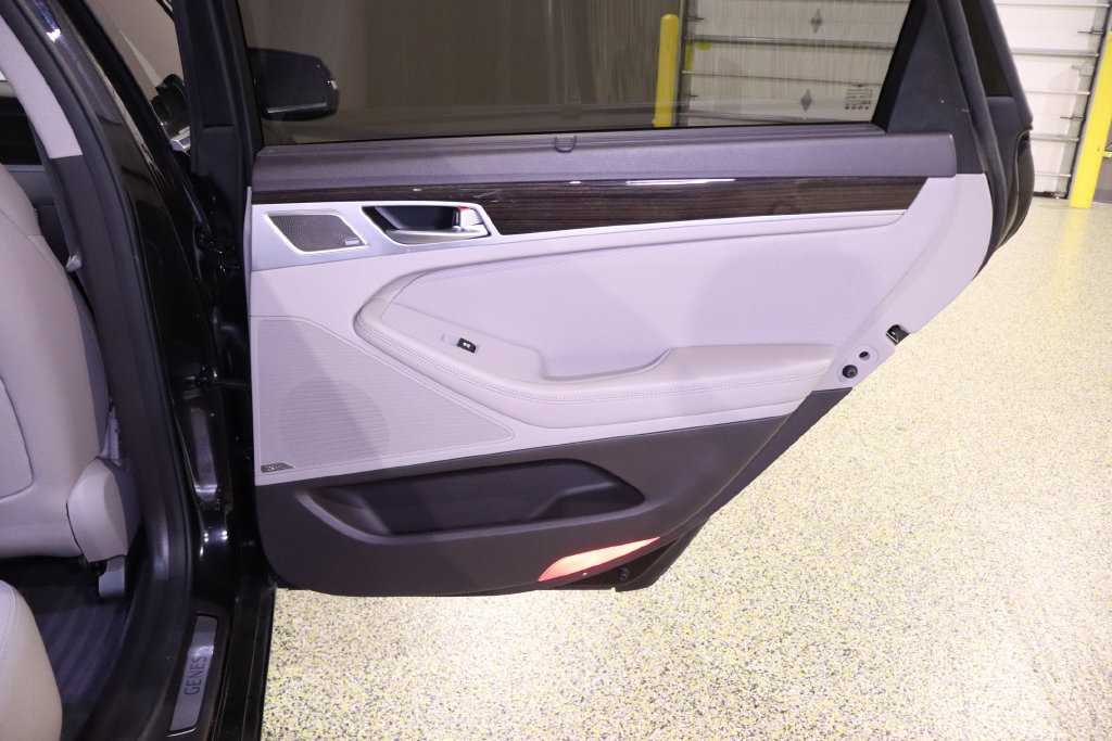 Used 2018 Genesis G80 3.8 w/ Option Group 02 RWD image 40