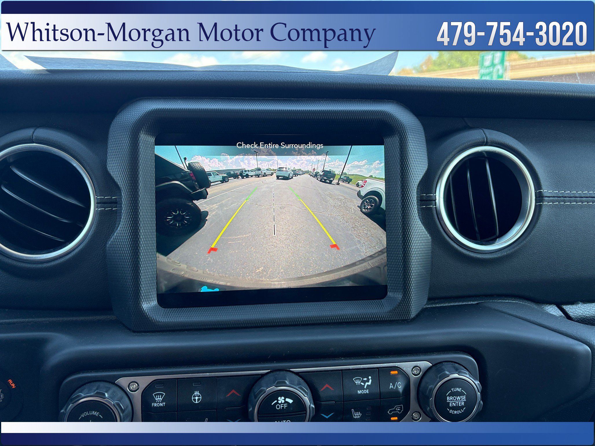 Used 2023 Jeep Wrangler Unlimited Sahara w/ Cold Weather Group AWD/4WD image 20