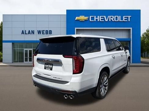 Used 2021 GMC Yukon XL Denali w/ Denali Ultimate Package AWD/4WD image 3