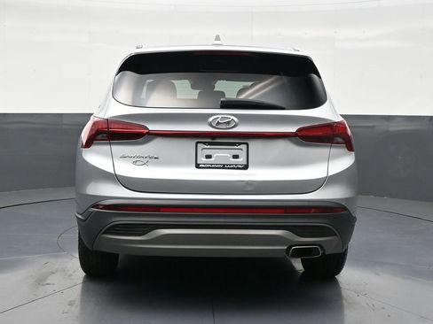 Used 2023 Hyundai Santa Fe SE image 4