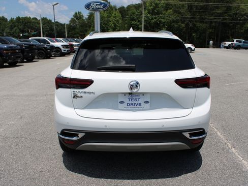 Used 2023 Buick Envision Essence AWD/4WD image 7
