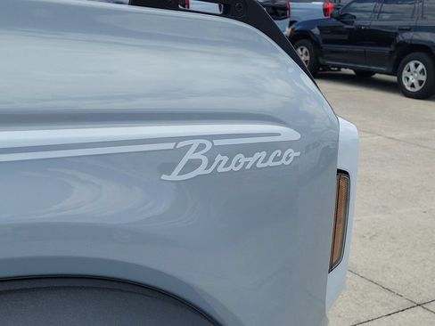 New 2026 Ford Bronco Heritage Edition AWD/4WD image 7