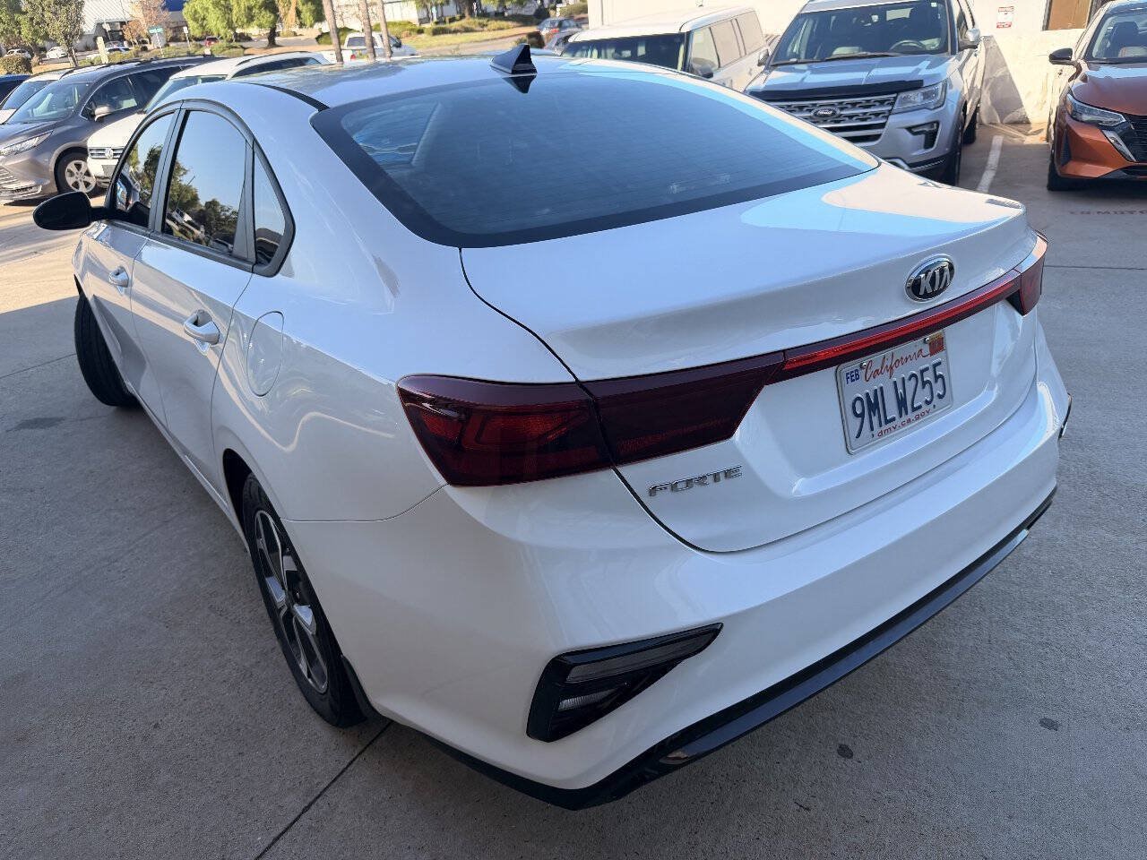 Used 2021 Kia Forte LXS FWD image 16