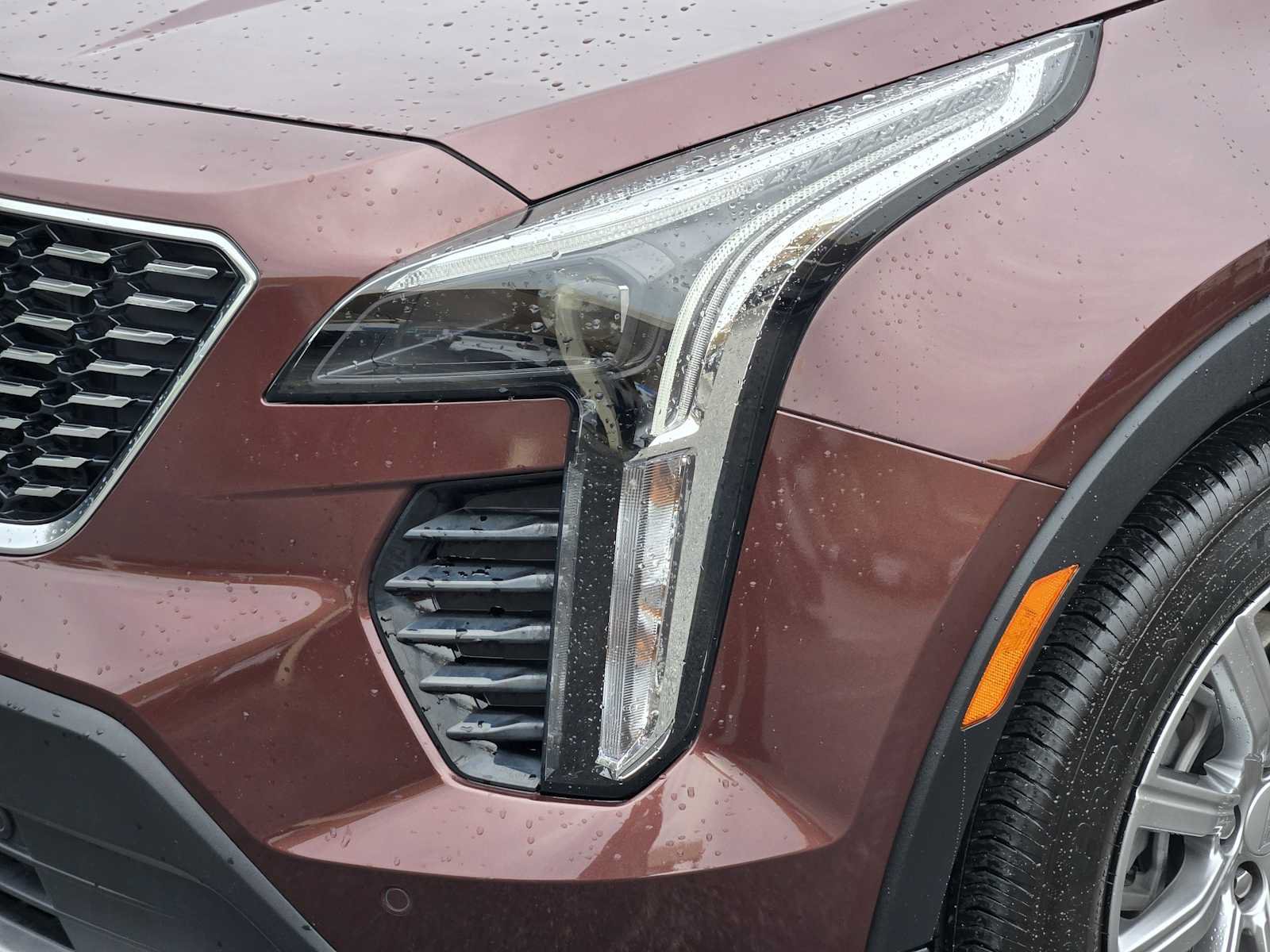 Certified 2023 Cadillac XT4 Premium Luxury FWD image 9